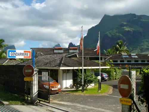 Tahiti : le "justicier de la route" s’est fait passer pour un...