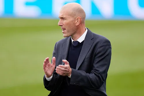 Zidane fait un don colossal après les incendies en Algérie