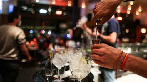Bouches-du-Rhône : des couvercles de verre anti-drogue dans les bars