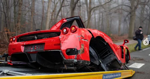 Il pulvérise la Ferrari à 3 millions d'euros