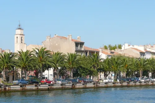 Martigues : visitez le coeur de ville en bateau pendant les vacances
