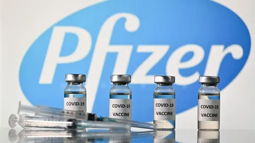 Vaccin, pilule contre le Covid-19... Pfizer prévoit d’engranger 54...