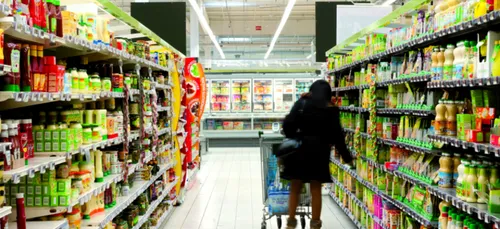 Une nuit de rêve dans un hypermarché pour un SDF