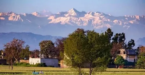 En Inde, l'Himalaya est visible à 200 km pour la première fois...