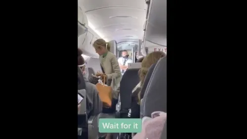 Une femme refuse de porter le masque dans l’avion, elle est...