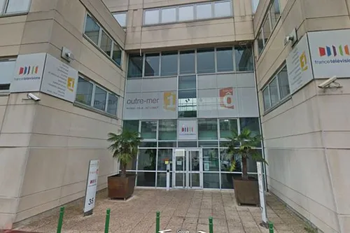 125 personnalités lancent un appel contre la fermeture de France �