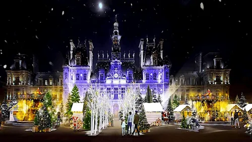 Paris : le parvis de l’Hôtel de Ville propose son village de Noël...