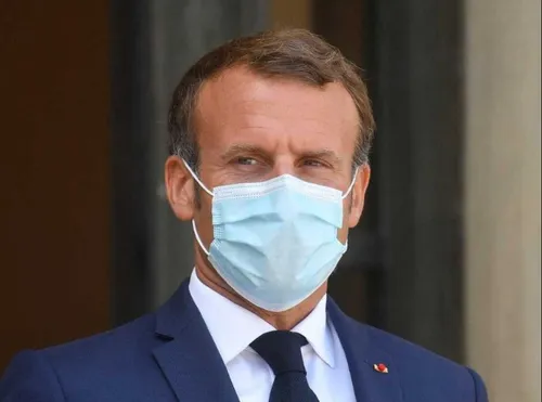 Le Président de la République Emmanuel Macron positif au Covid-19