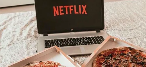 Job de rêve : Être payé pour manger des pizzas devant Netflix.