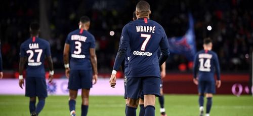 Football : les saisons de Ligue 1 et Ligue 2 ne reprendront pas