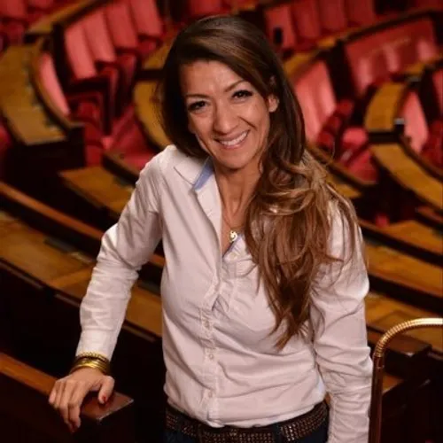 Sabrina Agresti-Roubache, députée Renaissance de Marseille