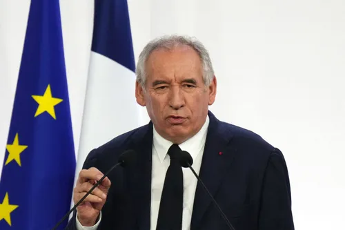 [ Economie ] François Bayrou face à un vote de confiance décisif à...