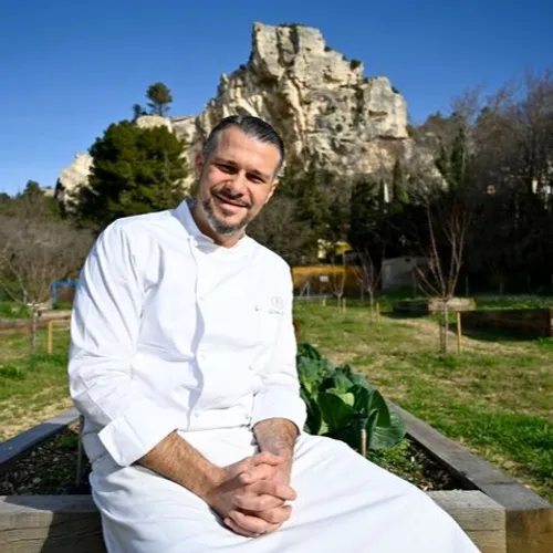 [CULTURE]: Glenn Viel, chef triplement étoilé de l'Oustau de...
