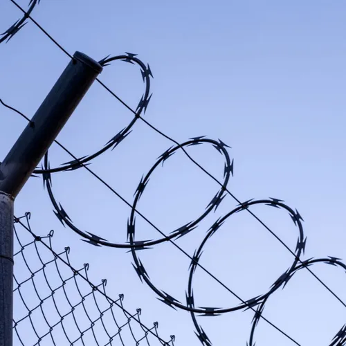 [ Justice ] Quatre hommes incarcérés à Arles pour tentative de meurtre