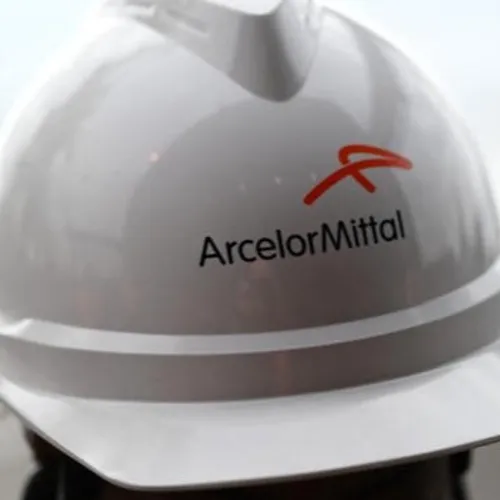 [ Société ] ArcelorMittal : 600 postes menacés en France, la CGT...