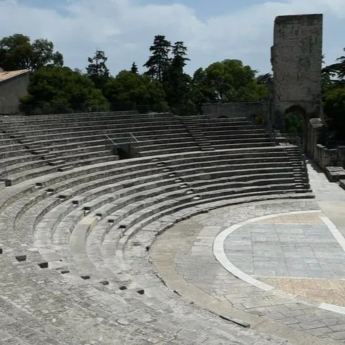 [ PATRIMOINE ] Arles célèbre les 50 ans de la Convention pour le...