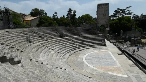 [ PATRIMOINE ] Arles célèbre les 50 ans de la Convention pour le...