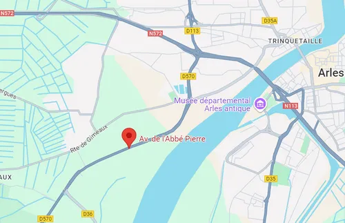 [ Société ] Arles : l'avenue de l'abbé Pierre rebaptisée