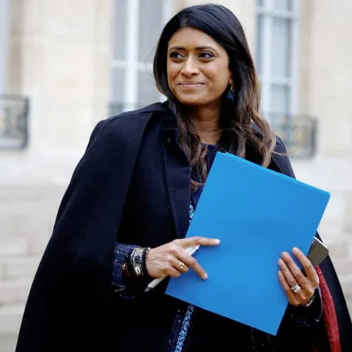 [ Société ]  PMA, adoption : l’Assemblée vote une protection...