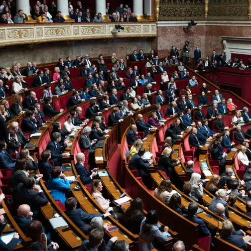 [ POLITIQUE ] Réforme du scrutin municipal à Paris, Lyon et...