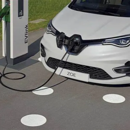 [ Société ] Recharger votre voiture électrique en Provence : 118...