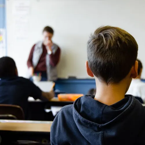 [ Societe ] Minute de silence dans les Écoles du Gard et des...