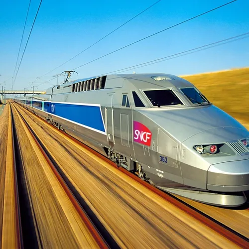 [ Economie ]  Hausse des prix des billets SNCF