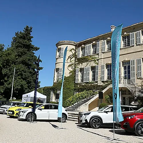 [ CULTURE/LOISIR ] Arles : Estoublon accueille le salon de...