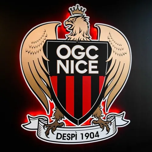 [ Foot ] Ligue 1 : L'OGC Nice met la pression sur l'arbitrage avant...