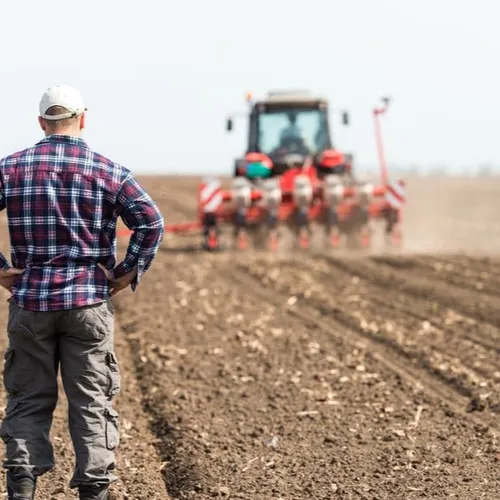 [ SOCIÉTÉ ]: Les agriculteurs ont besoin d’aide !