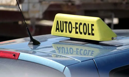 [ JUSTICE - BOUCHES DU RHONE ] Fraude au code de la route, un...