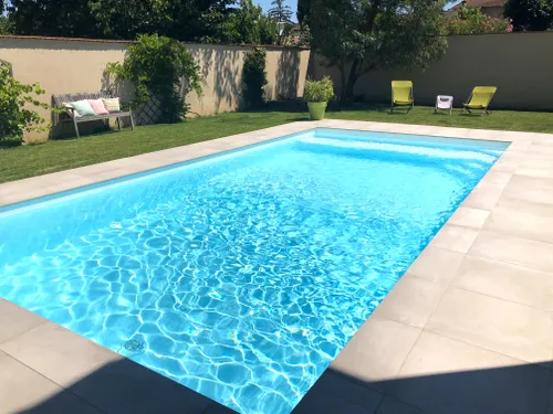 [ SOCIÉTÉ ] :Plus de 7 000 piscines illégales ont été repérées