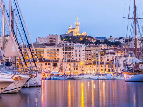[ SOCIETE ]: La ligne Marseille-Alger reprend vie !