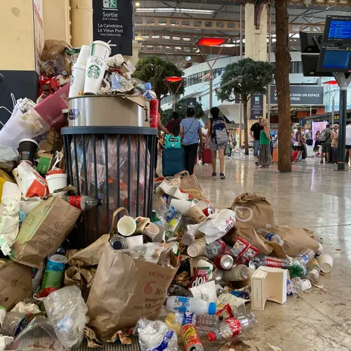 [ SOCIETE - MARSEILLE ] La gare St Charles peut enfin respirer !