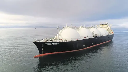 [ ECOLOGIE ] Marseille: Corsica Linea inaugure un bateau au gaz...
