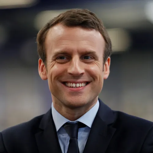 [ Société ] Emmanuel Macron dénonce une décision brutale : réunion...