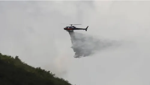 [ ALERTE INFO ] Feu dans le Verdon : l'incendie progresse peu et le...