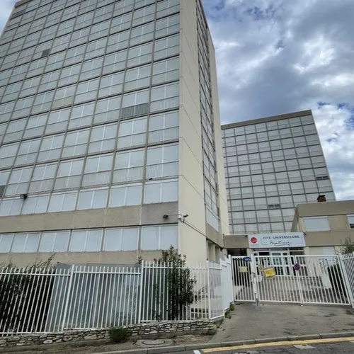 [ Société ] Démolition des Tours Matisse à Nîmes : Opération de...