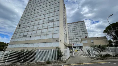 [ Société ] Démolition des Tours Matisse à Nîmes : Opération de...