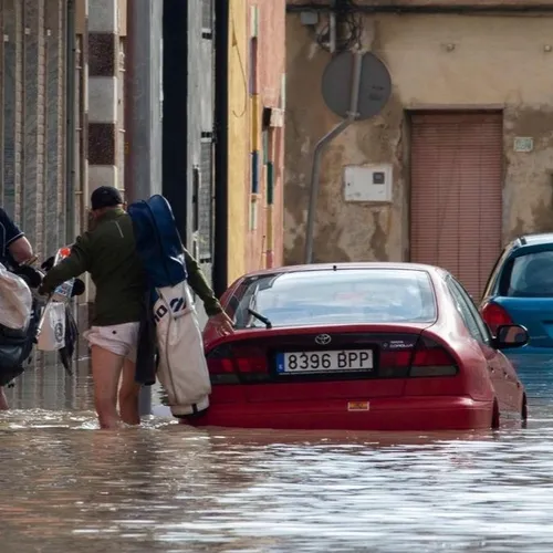 [ Société ] Crise des inondations en Espagne : 51 victimes dans la...