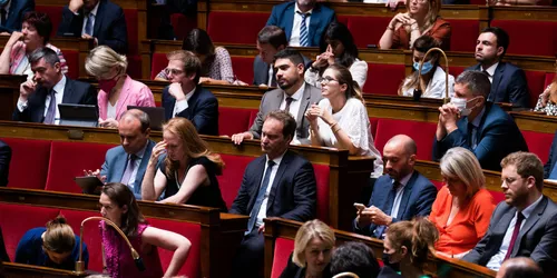 [ POLITIQUE ] Le gouvernement présente aujourd’hui sa loi sur le...