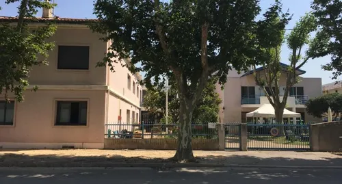 [ FINANCE/SOCIETE ] Contrat signé pour la reconstruction de l'EHPAD...