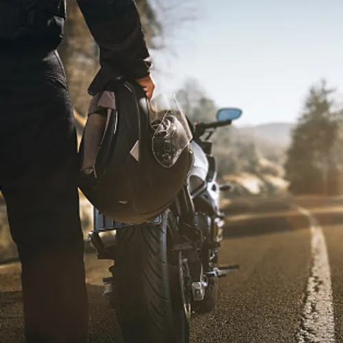 [ SOCIETE ]: Une expérimentation, pour laisser les motards remonter...