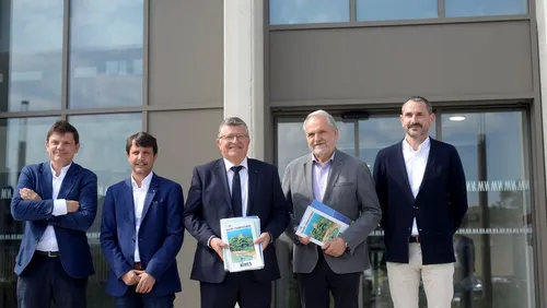 [ POLITIQUE - NÎMES ] Aéroport, œnotourisme, mobilités… Nîmes...