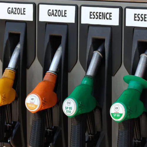 [ SOCIÉTÉ ]: Le prix du carburant repart à la hausse