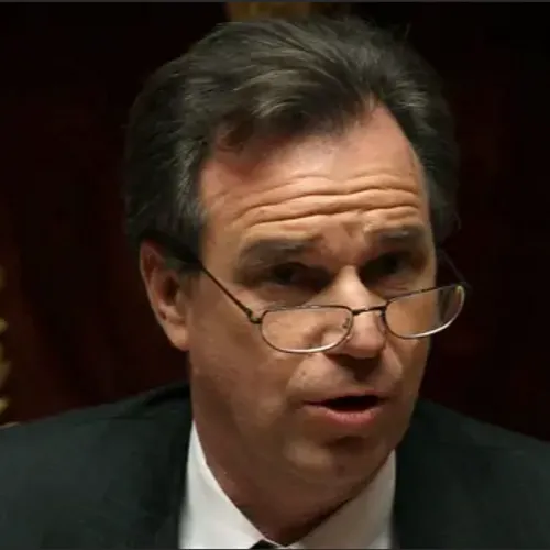 [ SOCIETE ]: Le président de la région PACA a pris la décision de...
