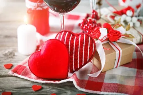 [ SOCIÉTÉ ]: La St Valentin c'est lundi !