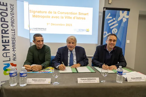 [ COMMUNICATION ] Istres : Première convention avec la Métropole...