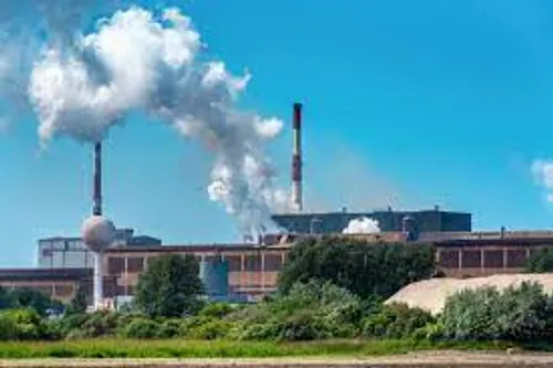 [ECOLOGIE]: Le bassin industriel de Fos va recevoir des aides de...
