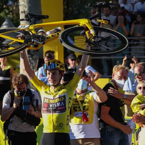 [ SPORT ] Cyclisme/TourdeFrance: Tour de fin pour Pogacar, Jonas...